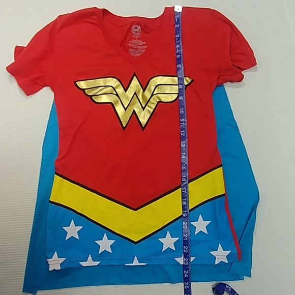 Wonder Woman T Shirt With Cape | Poshmark